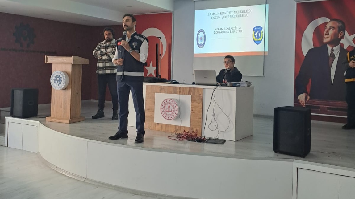 Akran Zorbalığı Semineri